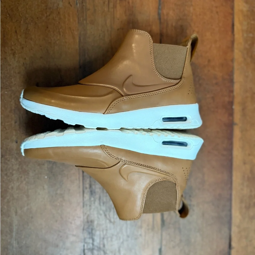 Nike Air Max Thea Mid Sneakers - Size 6.5 - NWOB - Picture 3 of 5